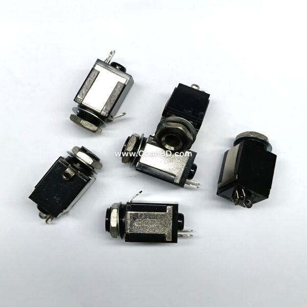 AHUJA SOCKET /ELCON SOCKET J2/P38  Code: 15312408