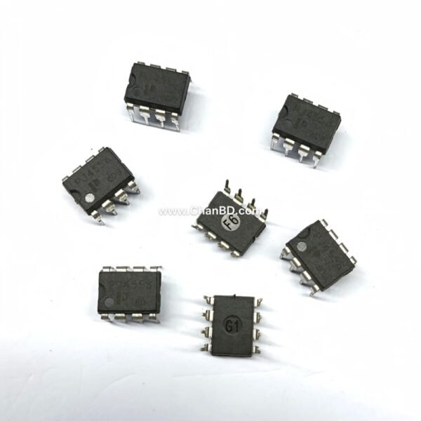 The PJ4558D (often listed as NJM4558 or JRC4558) is a highly popular, dual-channel Operational Amplifier (Op-Amp) used primarily in audio circuits, preamps, and active filters. It is housed in an 8-pin package and is prized for its reliability and low noise characteristics.